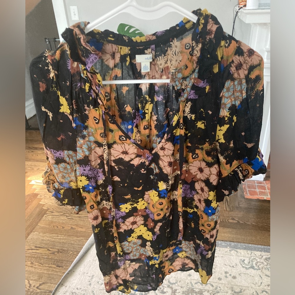 Anthropologie blouse size 6